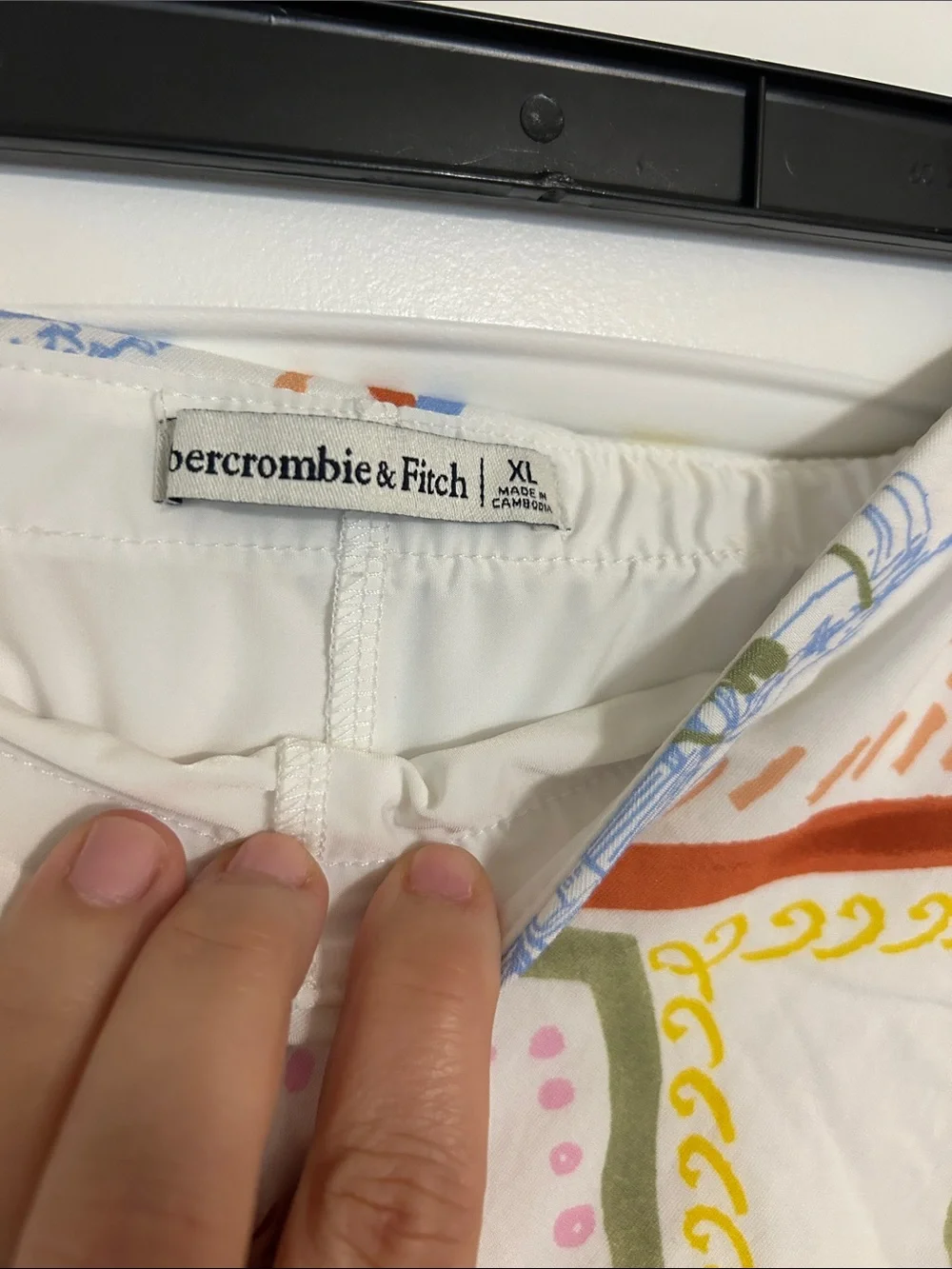 Abercrombie & Fitch White Skort with Colorful Coastal Patchwork
